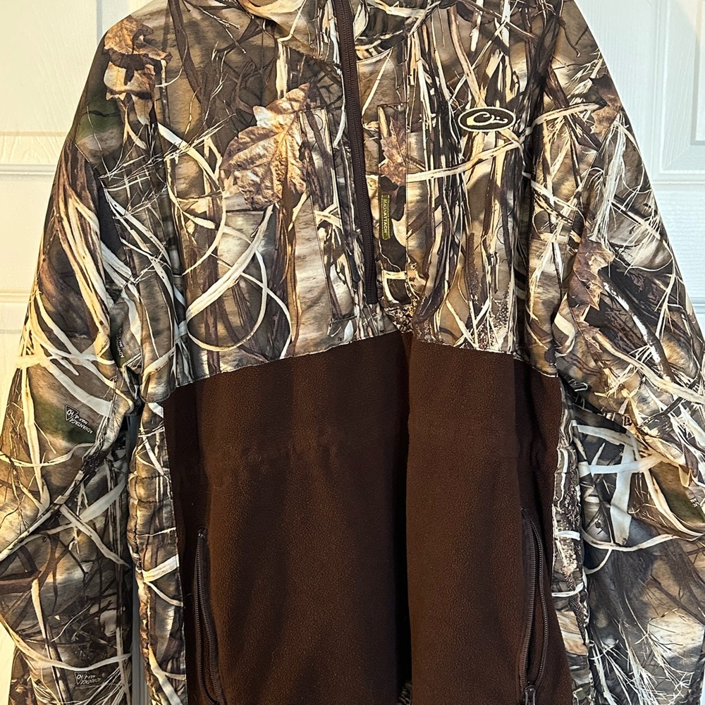 Drake Waterfowl pullover. Great jacket, super warm